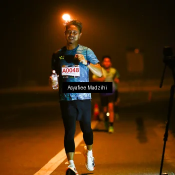 Runner Photo 8894355
