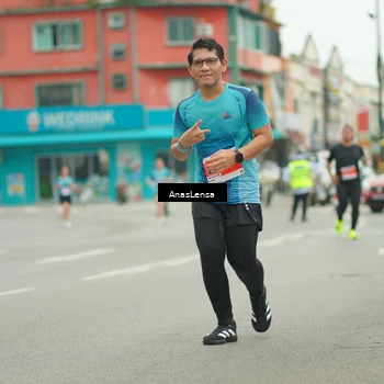 Runner Photo 8894358