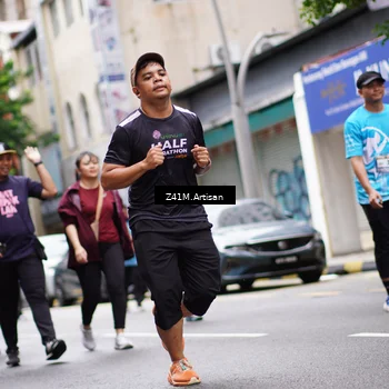 Runner Photo 8894378