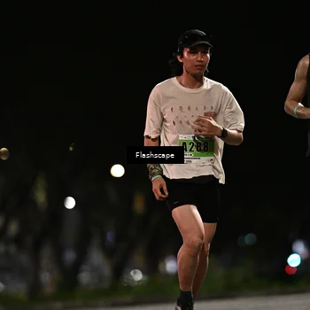 Runner Photo 8894390