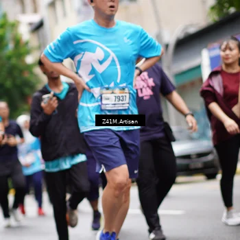 Runner Photo 8894391