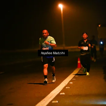 Runner Photo 8894395