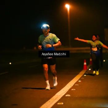 Runner Photo 8894476