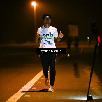 Runner Photo 8894493
