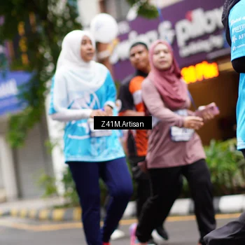 Runner Photo 8894533