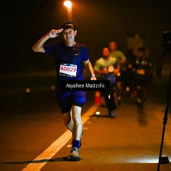 Runner Photo 8894535