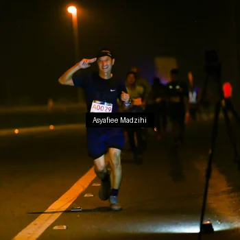 Runner Photo 8894543