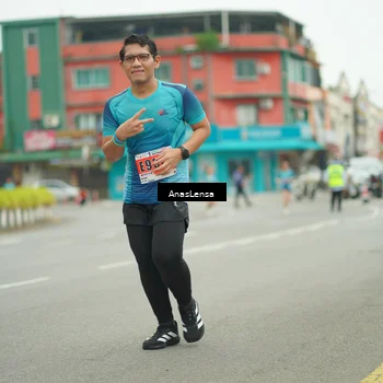 Runner Photo 8894555