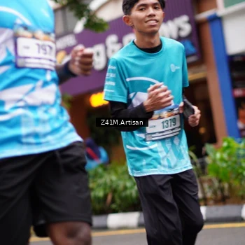 Runner Photo 8894599