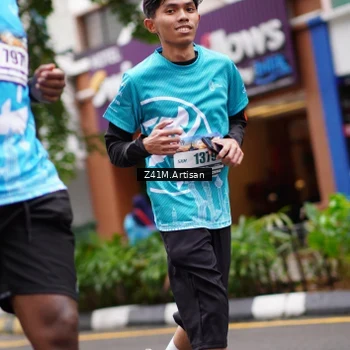 Runner Photo 8894604