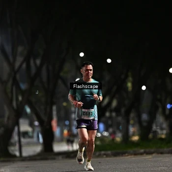 Runner Photo 8894640