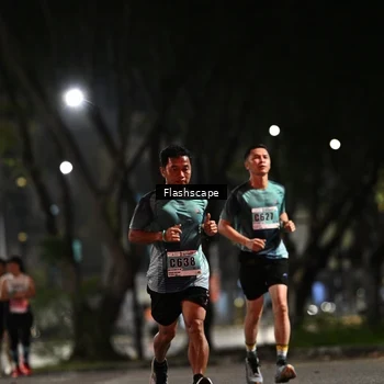 Runner Photo 8894670