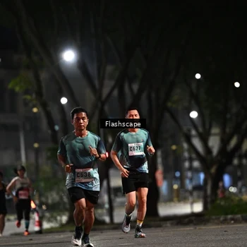 Runner Photo 8894673