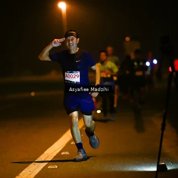 Runner Photo 8894674