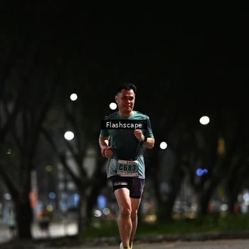 Runner Photo 8894695