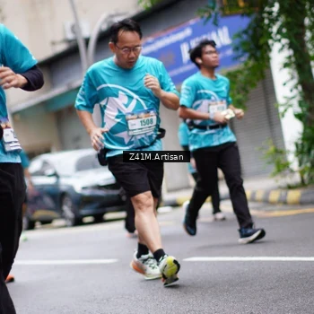 Runner Photo 8894699