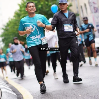 Runner Photo 8894705