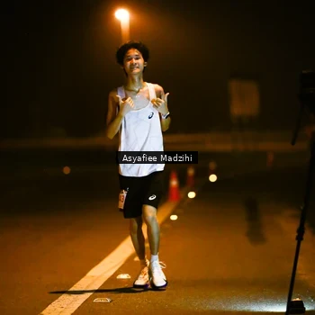 Runner Photo 8894708