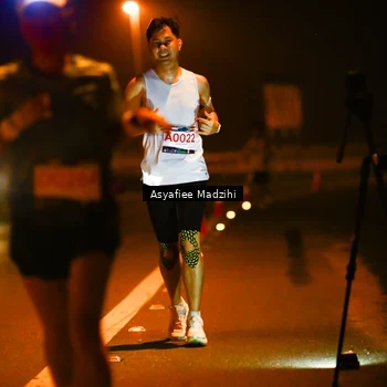 Runner Photo 8894719