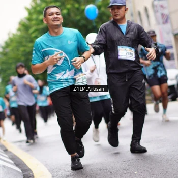 Runner Photo 8894723