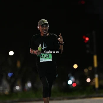 Runner Photo 8894748
