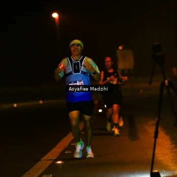 Runner Photo 8894773
