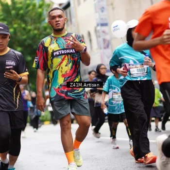 Runner Photo 8894819