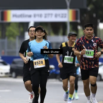 Runner Photo 8894833