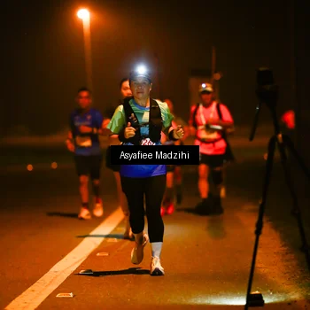 Runner Photo 8894845
