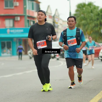 Runner Photo 8894858