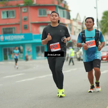 Runner Photo 8894865