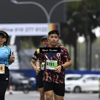 Runner Photo 8894884
