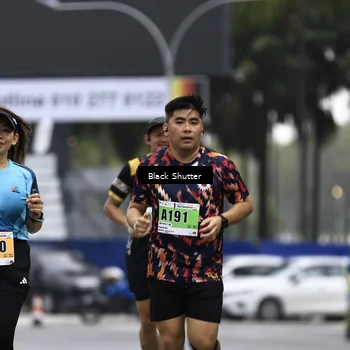 Runner Photo 8894889