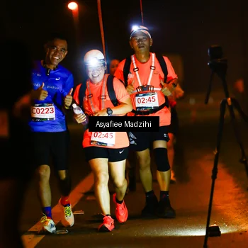 Runner Photo 8894907