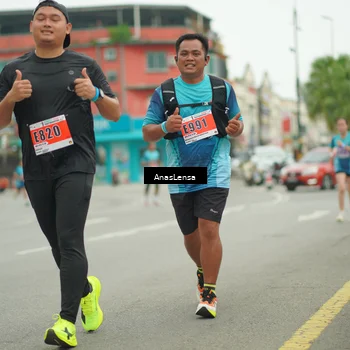 Runner Photo 8894921
