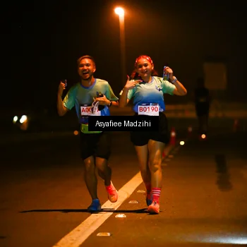 Runner Photo 8894922