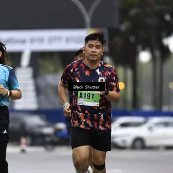 Runner Photo 8894939
