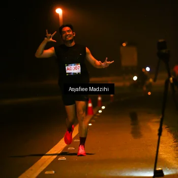 Runner Photo 8894941