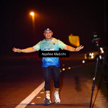 Runner Photo 8894948
