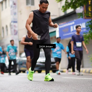 Runner Photo 8894972