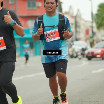 Runner Photo 8895001