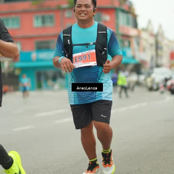 Runner Photo 8895007