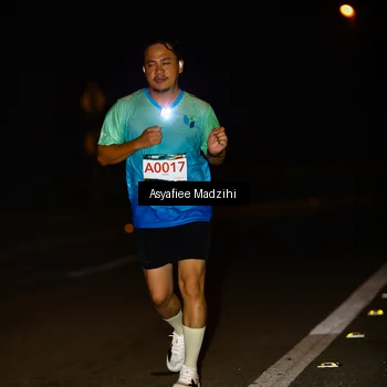 Runner Photo 8895021