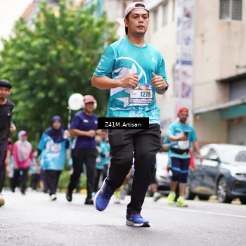 Runner Photo 8895105