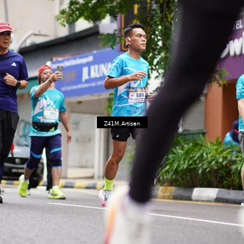 Runner Photo 8895111