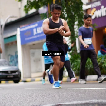 Runner Photo 8895112