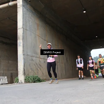 Runner Photo 8895170
