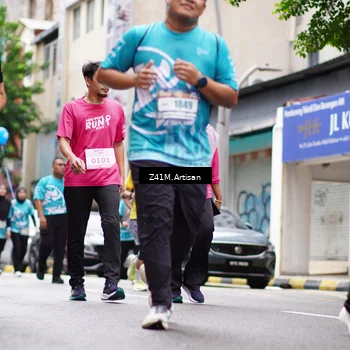 Runner Photo 8895172
