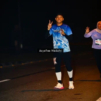Runner Photo 8895192