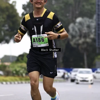 Runner Photo 8895199